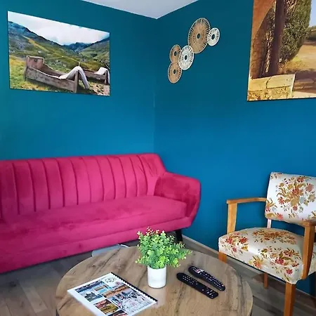 La Rochette Studio Et Appartement Avec Jacuzzi Rooftop Balcon Cour Interieure Roanne Extérieur photo