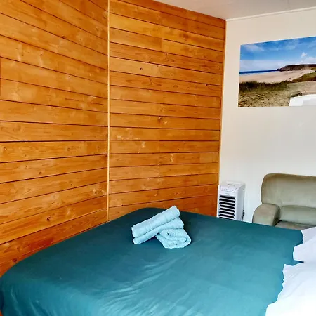 La Rochette Studio Et Appartement Avec Jacuzzi Rooftop Balcon Cour Interieure Roanne Exterior photo
